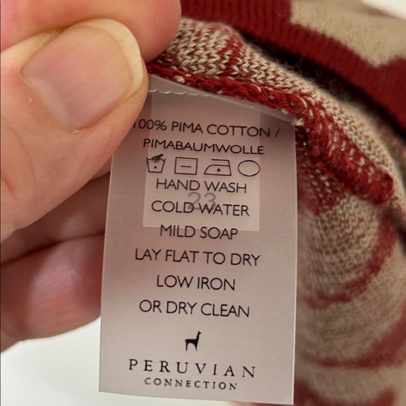 PERUVIAN CONNECTION Red Floral 100% Pima Cotton V-Neck Knit Top Medium/Large - Picture 9 of 16